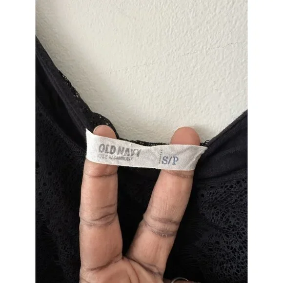 Old Navy Top Women’s Dark Lace Overlay Kimono Sleeve Elastic Waist Small Batwing - Picture 4 of 7